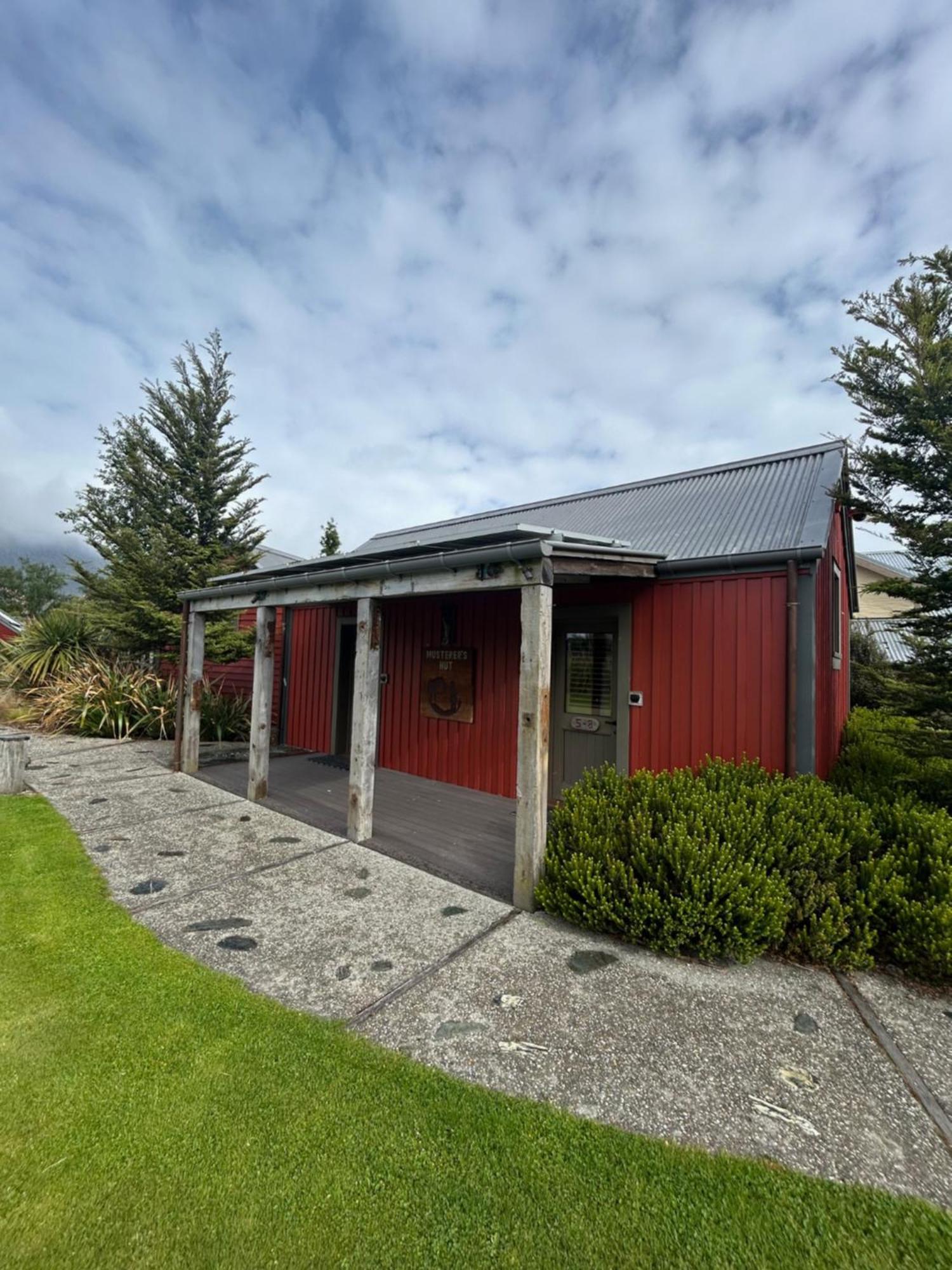 The Headwaters Eco Lodge Glenorchy Exterior foto